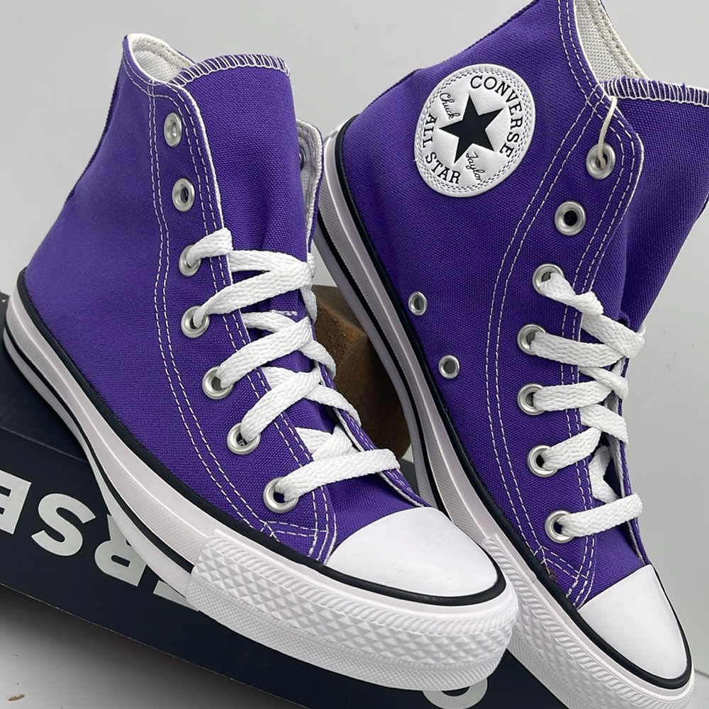 Converse Men’s Chuck Taylor All Star Hi B Grade Purple White 137833F Sneakers - Picture 7 of 16